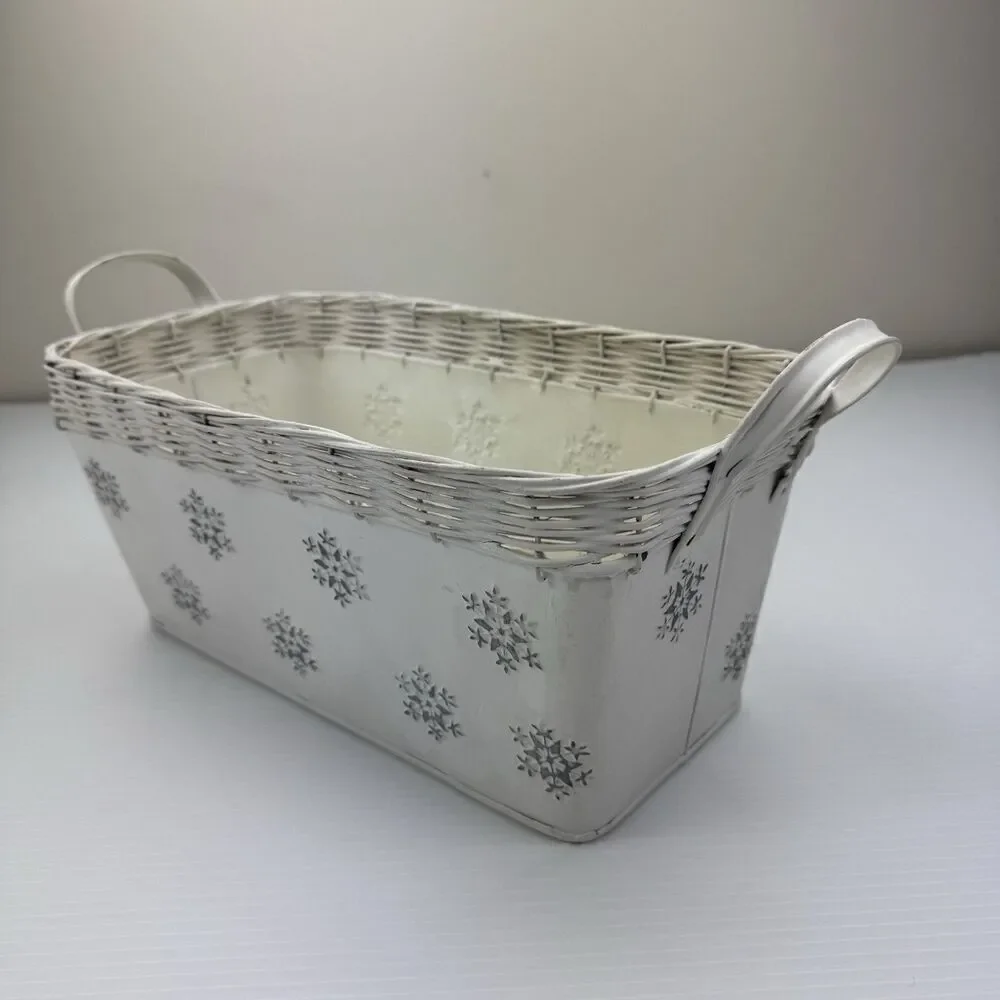 Wicker Woven Metal White Basket With Handles And Snowflakes